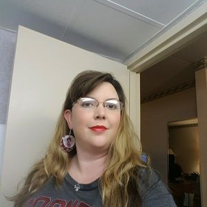 Meet your Posher, Christa